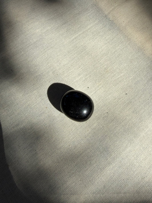 Obsidiaan edelsteen